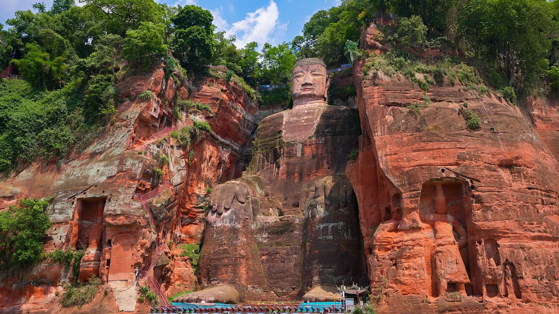 Beyond the City Limits: The Ultimate Guide to Day Trips in the Wider Sichuan Province